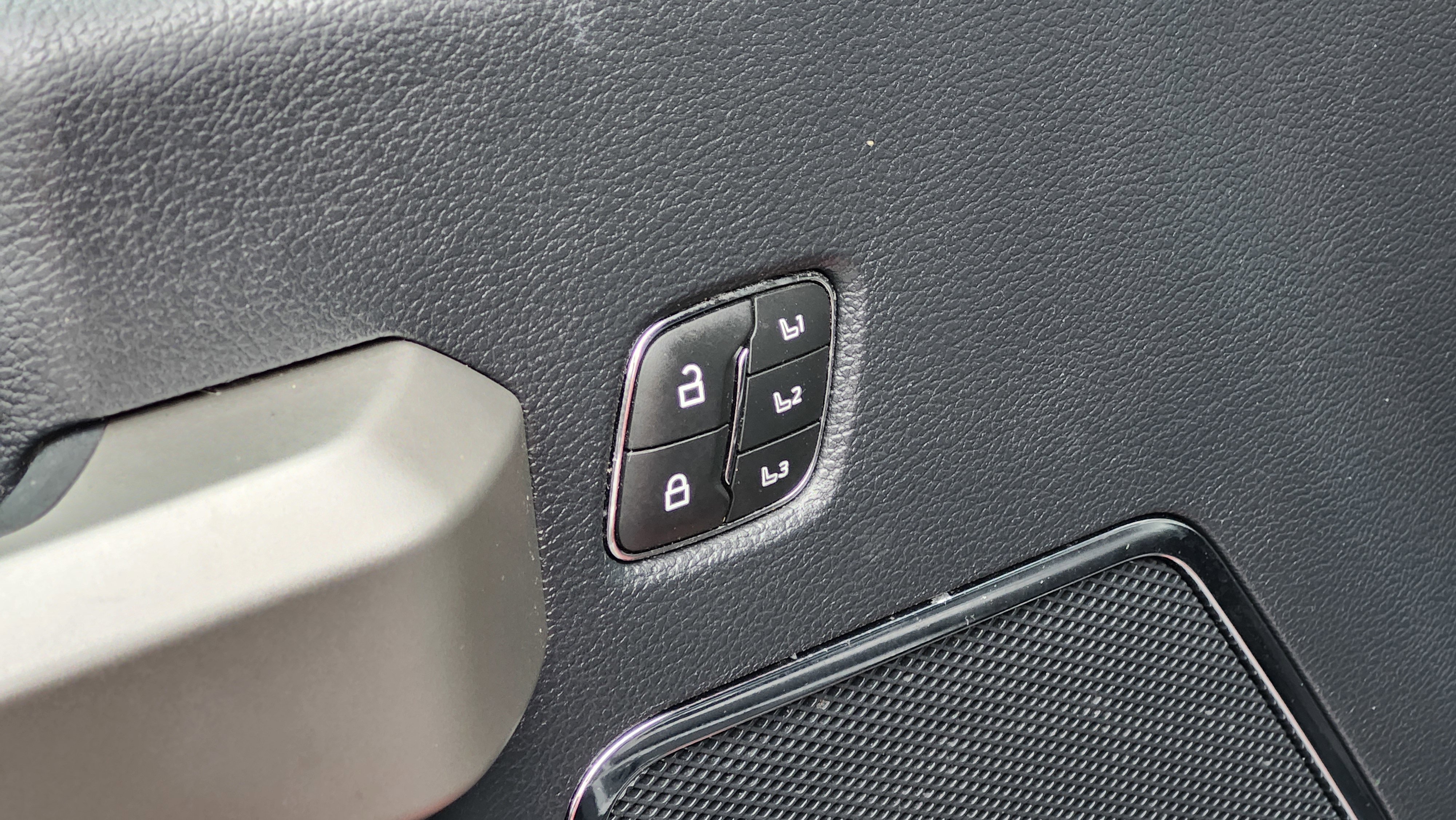 2022 Ford F350 Lariat