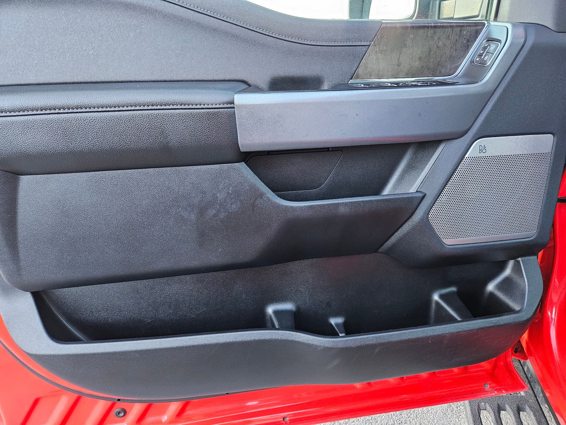 2023 Ford F350 Lariat