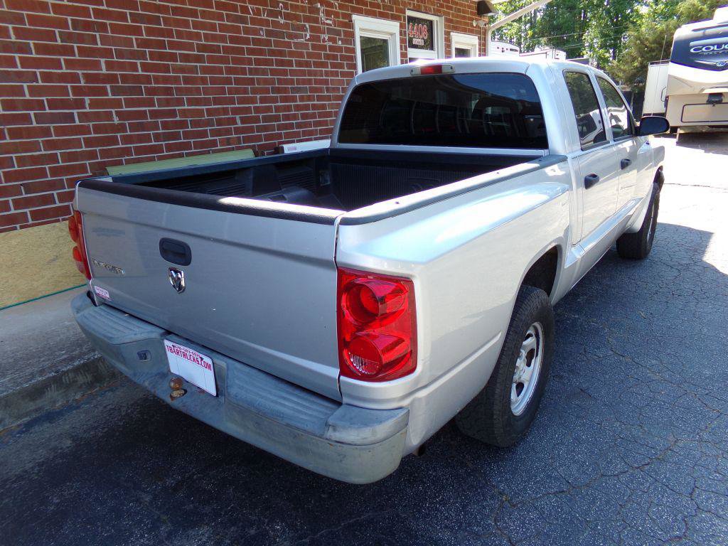 2006 Dodge Dakota ST