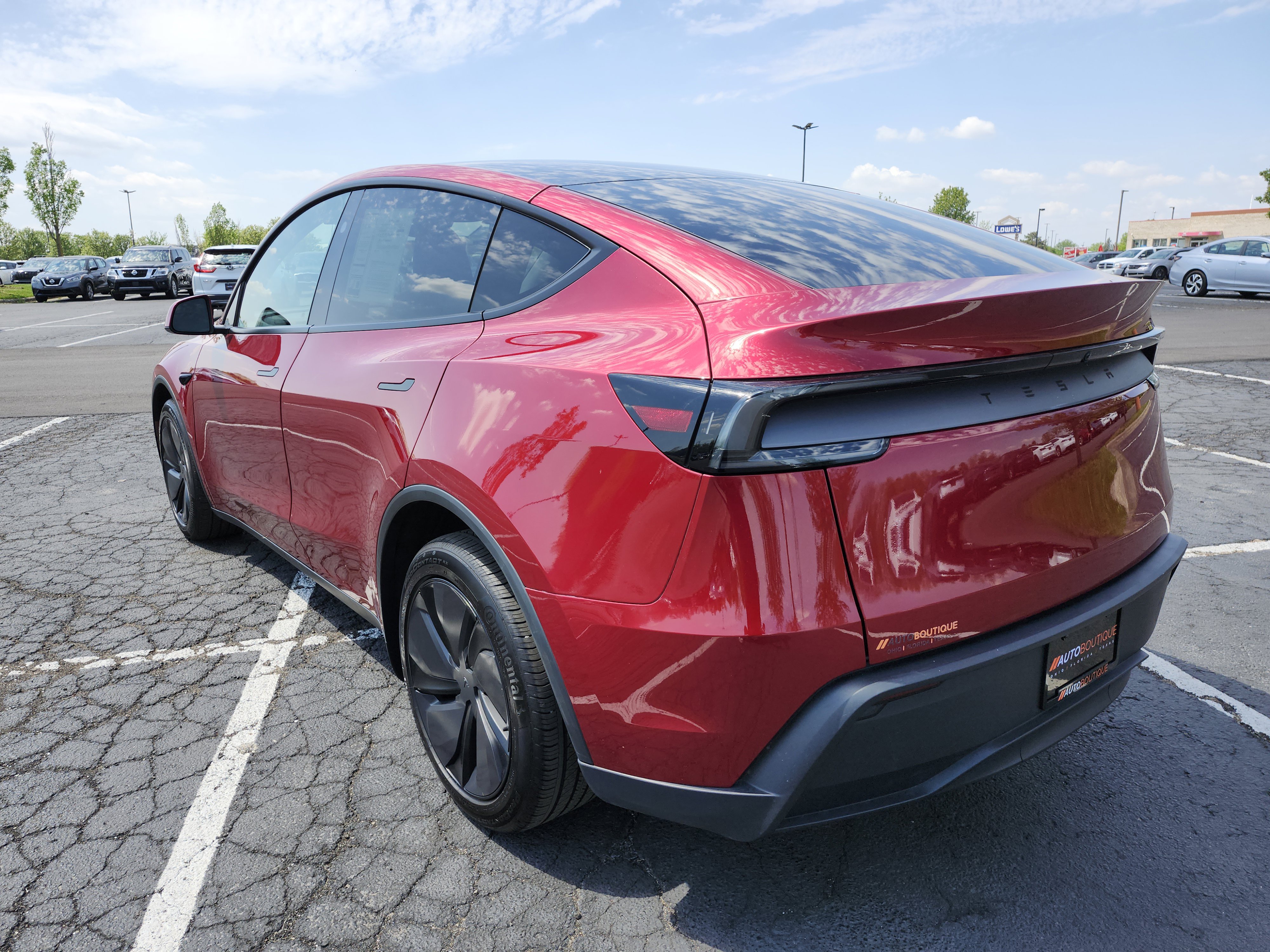 2026 Tesla Model Y AWD