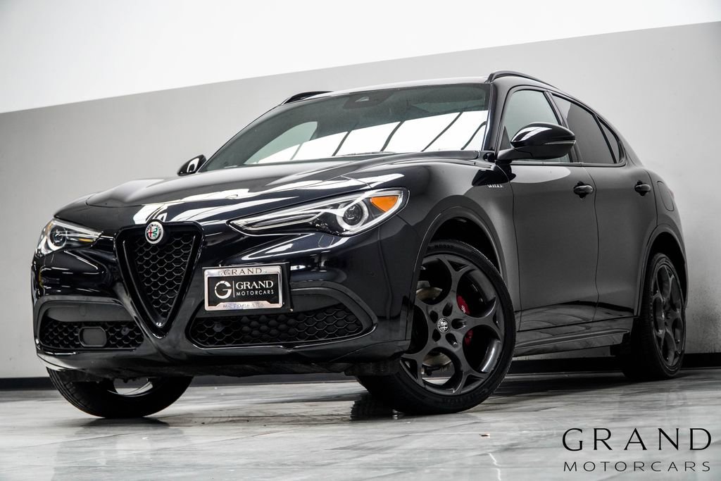 2023 Alfa Romeo Stelvio Veloce