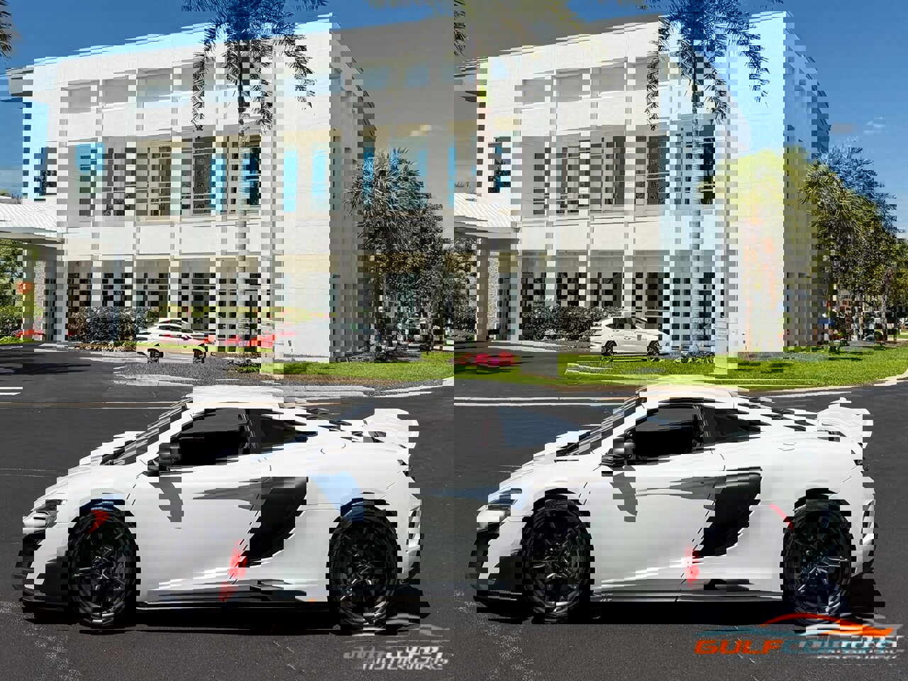 Used 2016 McLaren 675LT photo 41