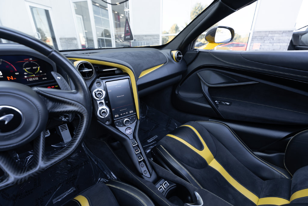 Used 2021 McLaren 720S Luxury photo 34