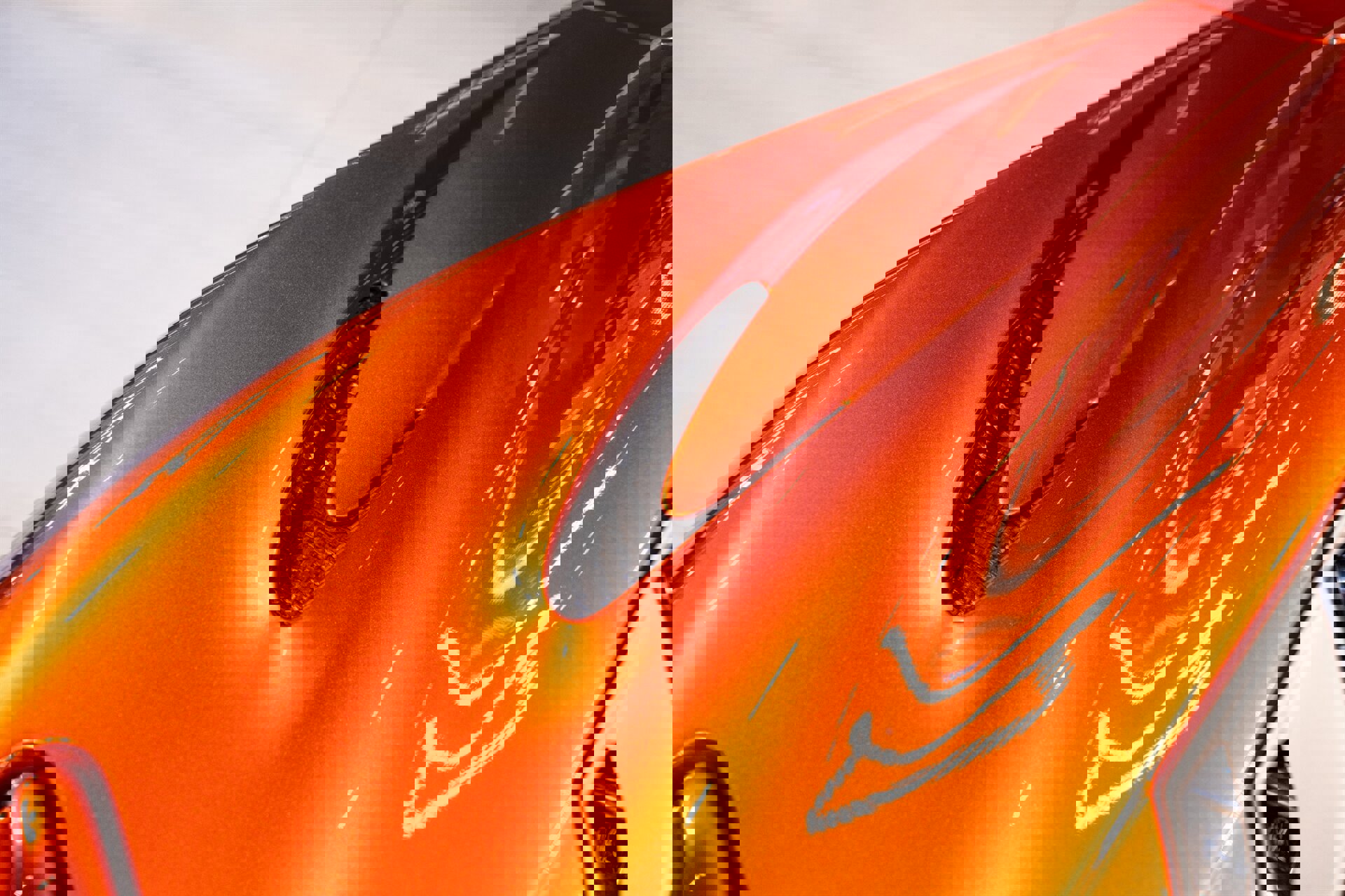 Used 2014 McLaren P1 photo 25