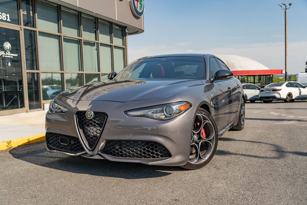 2023 Alfa Romeo Giulia Veloce