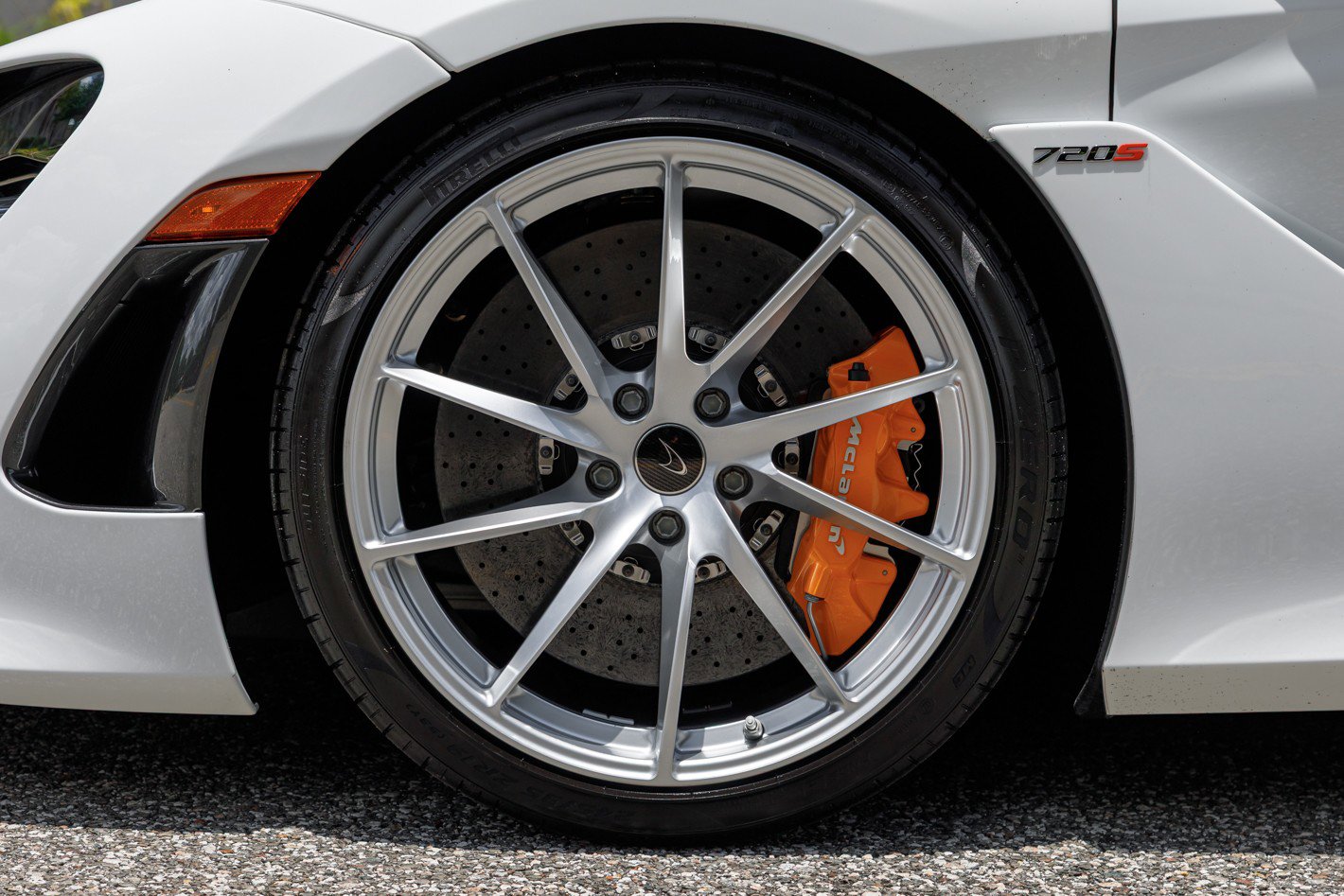 Used 2020 McLaren 720S Spider photo 30