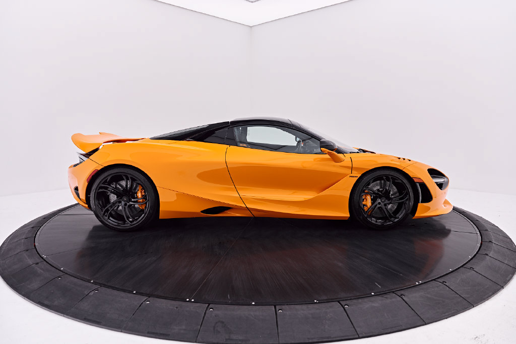 Used 2025 McLaren 750S Spider photo 19