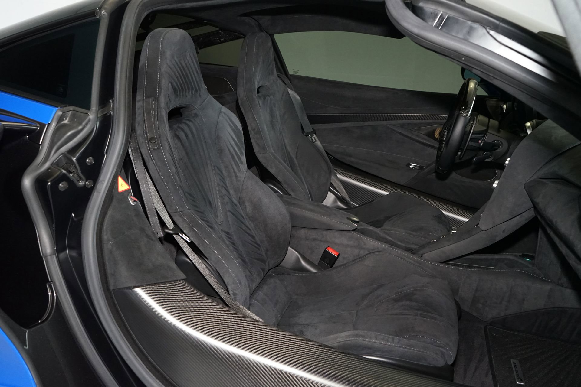 Used 2019 McLaren 720S Luxury photo 27