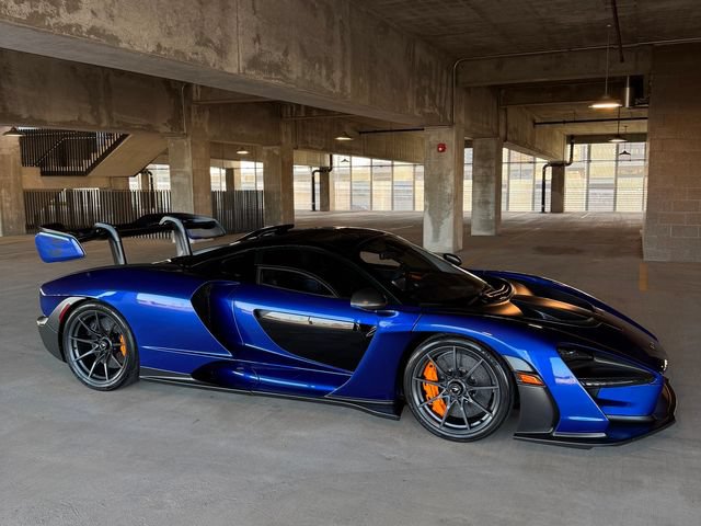 Used 2019 McLaren Senna photo 11
