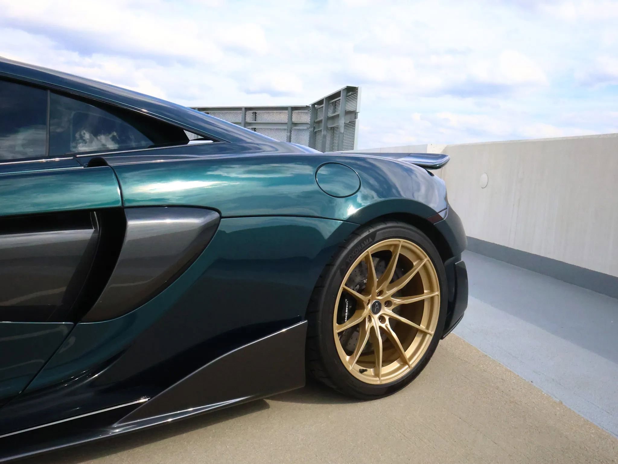 Used 2019 McLaren 600LT photo 25
