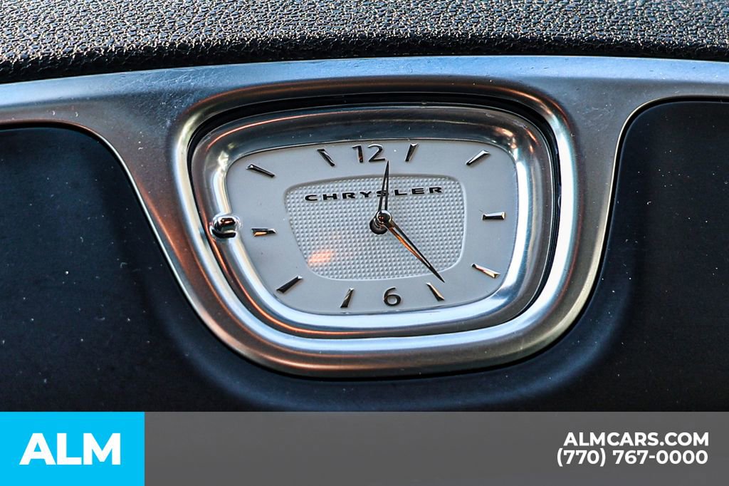 2017 Chrysler 300 Limited