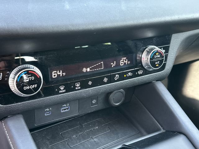 2023 Mitsubishi Outlander 4WD Plug-In Hybrid