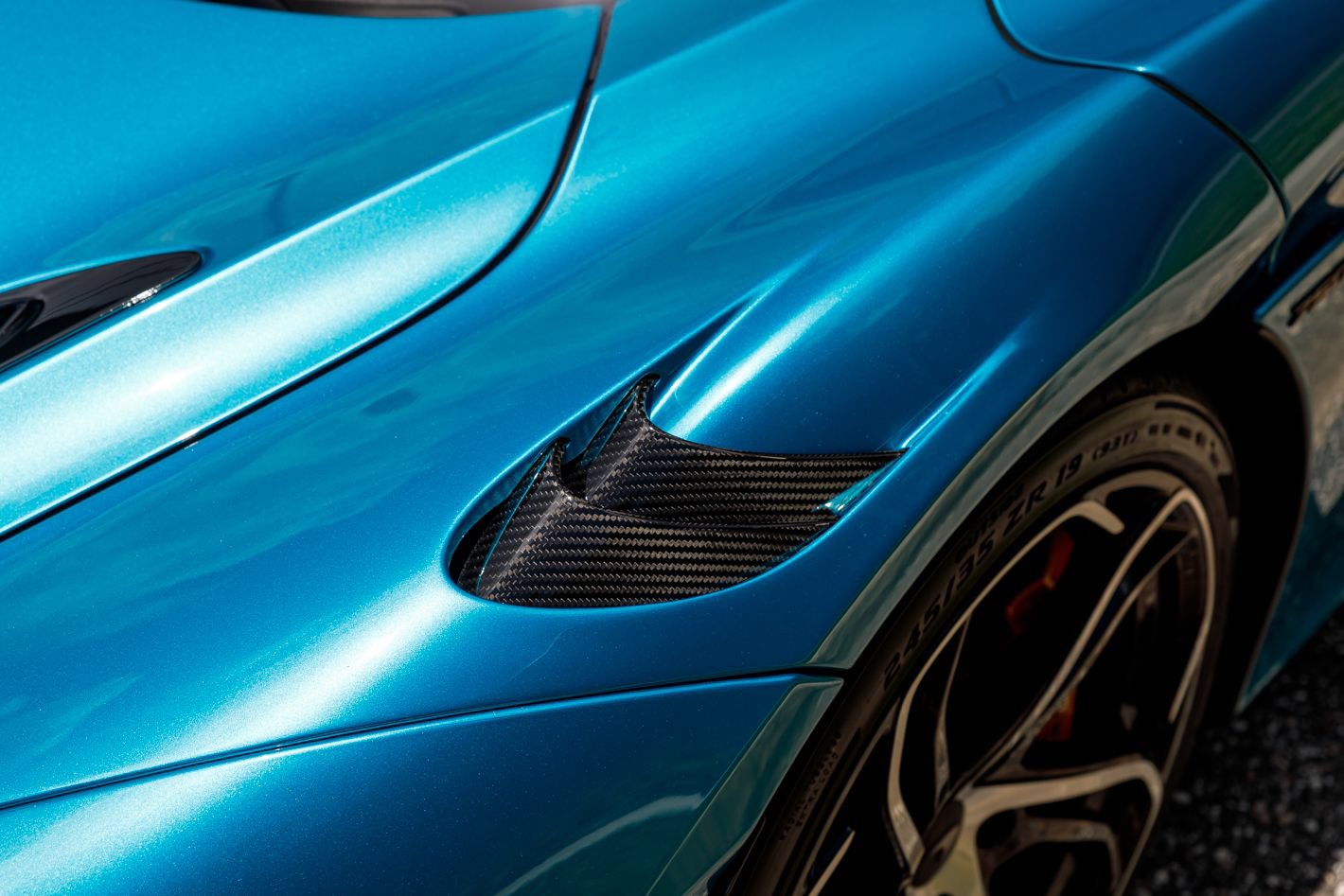 Used 2025 McLaren 750S photo 19