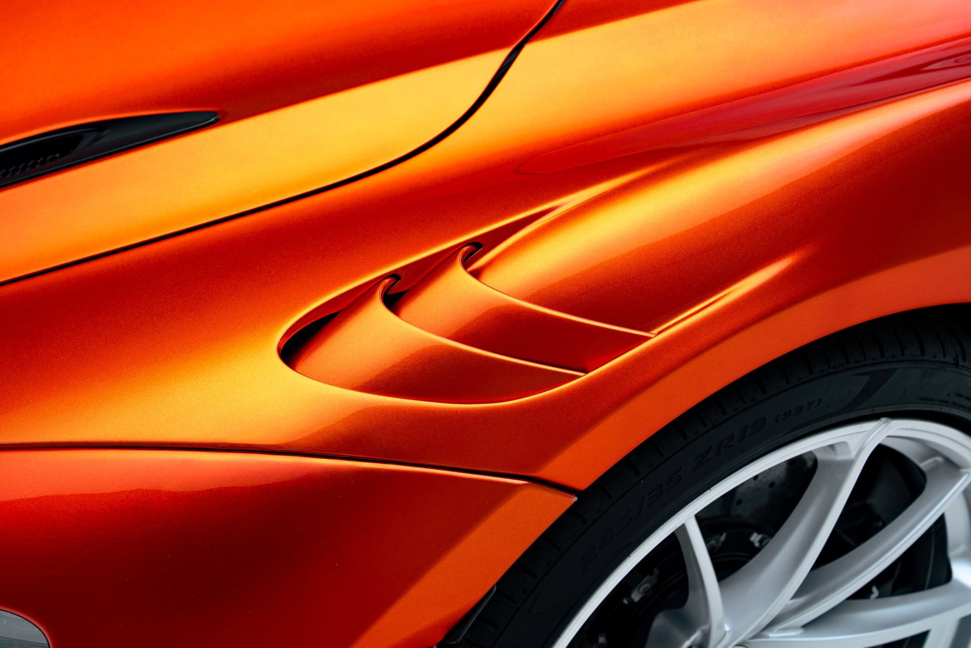 2024 McLaren 750S Spider