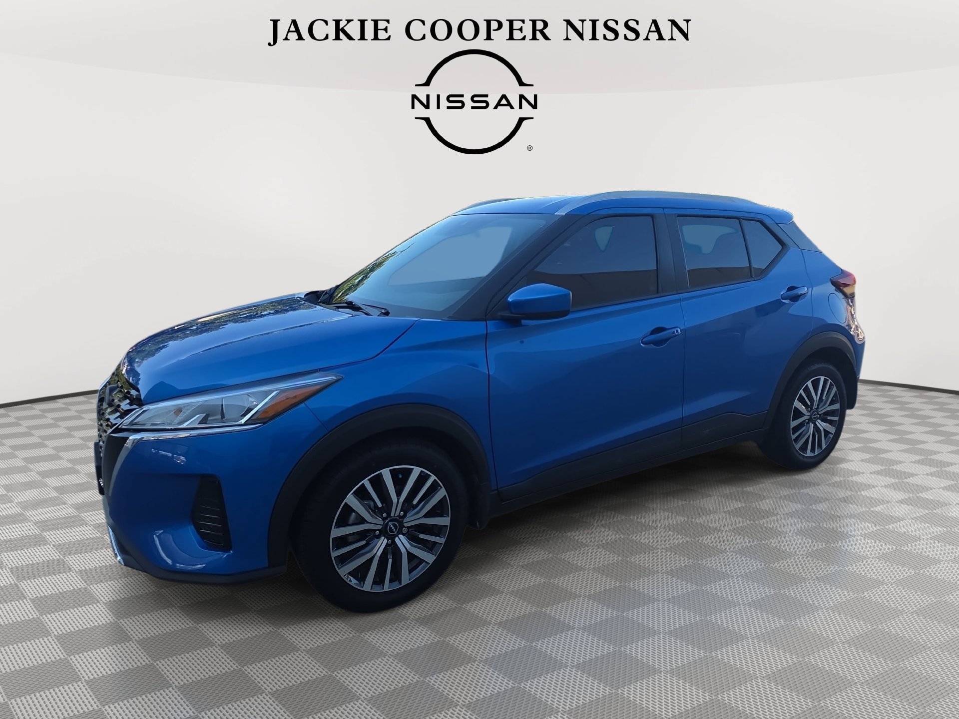 Used 2023 Nissan Kicks SV