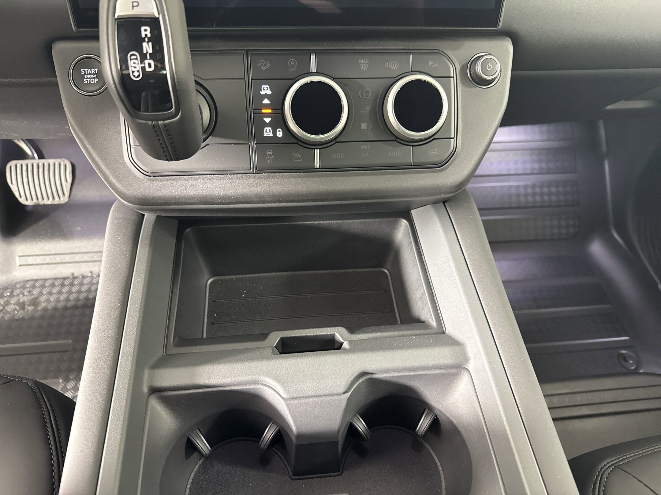 2026 Land Rover Defender 130 S