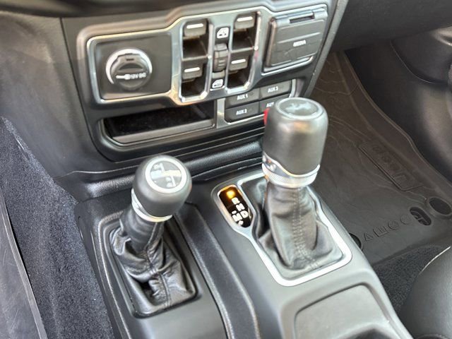 2023 Jeep Wrangler Altitude