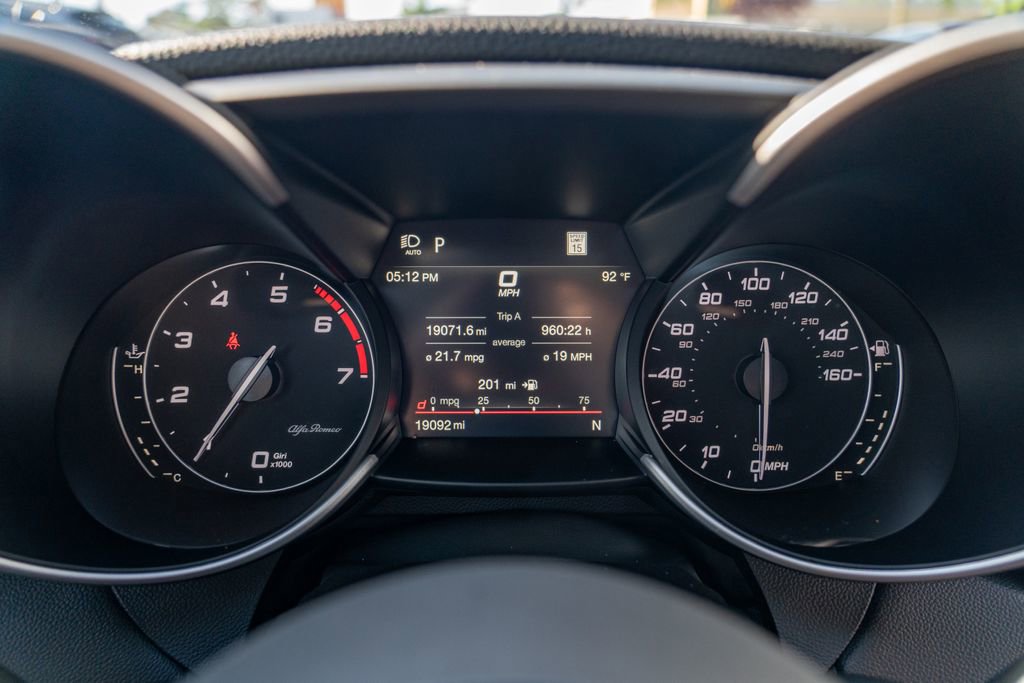 2023 Alfa Romeo Giulia Veloce