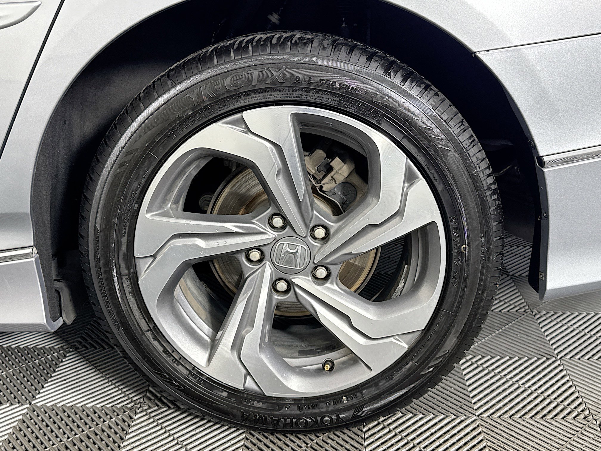 2019 Honda Accord EX