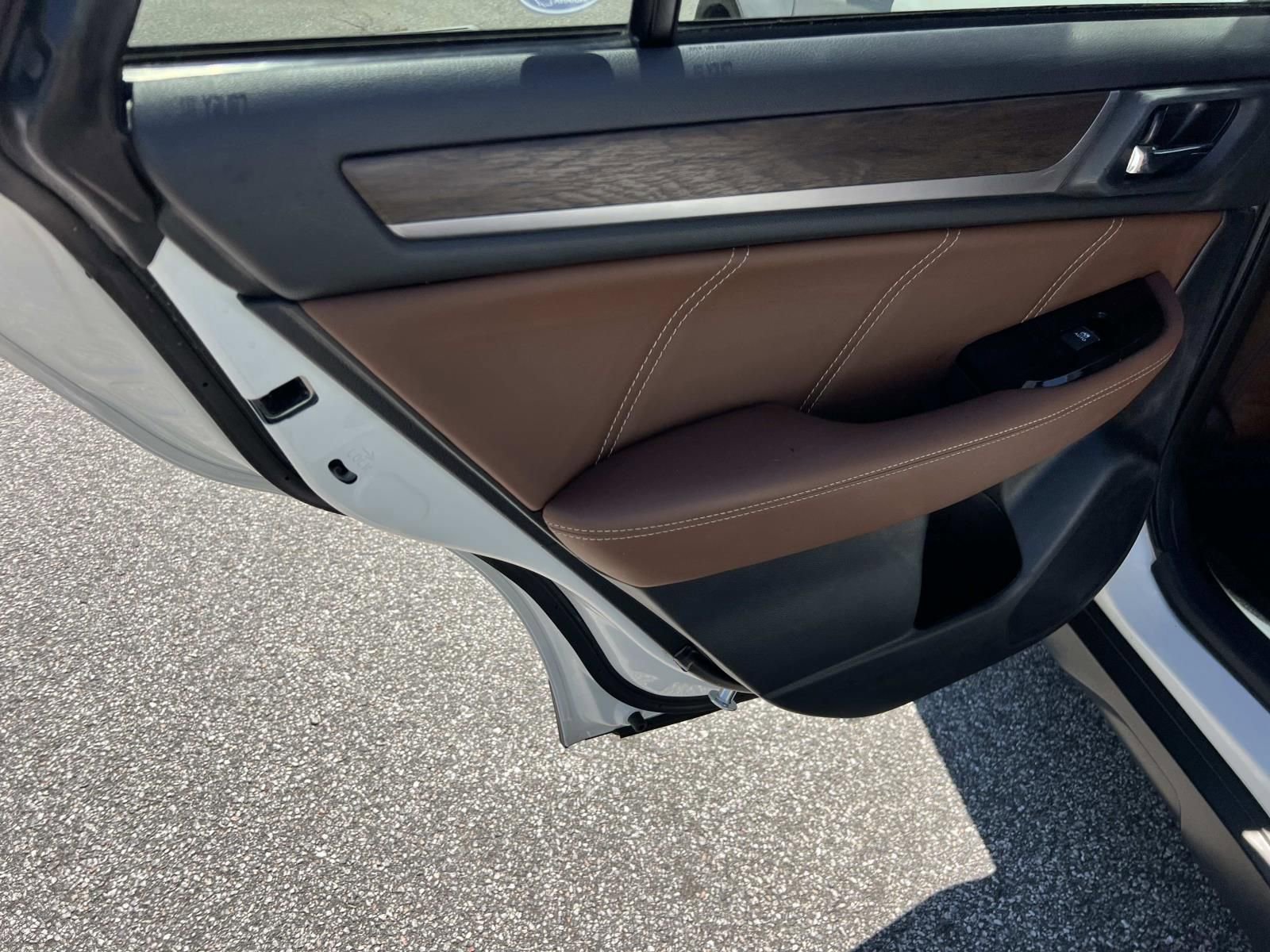 2019 Subaru Outback 2.5i Touring