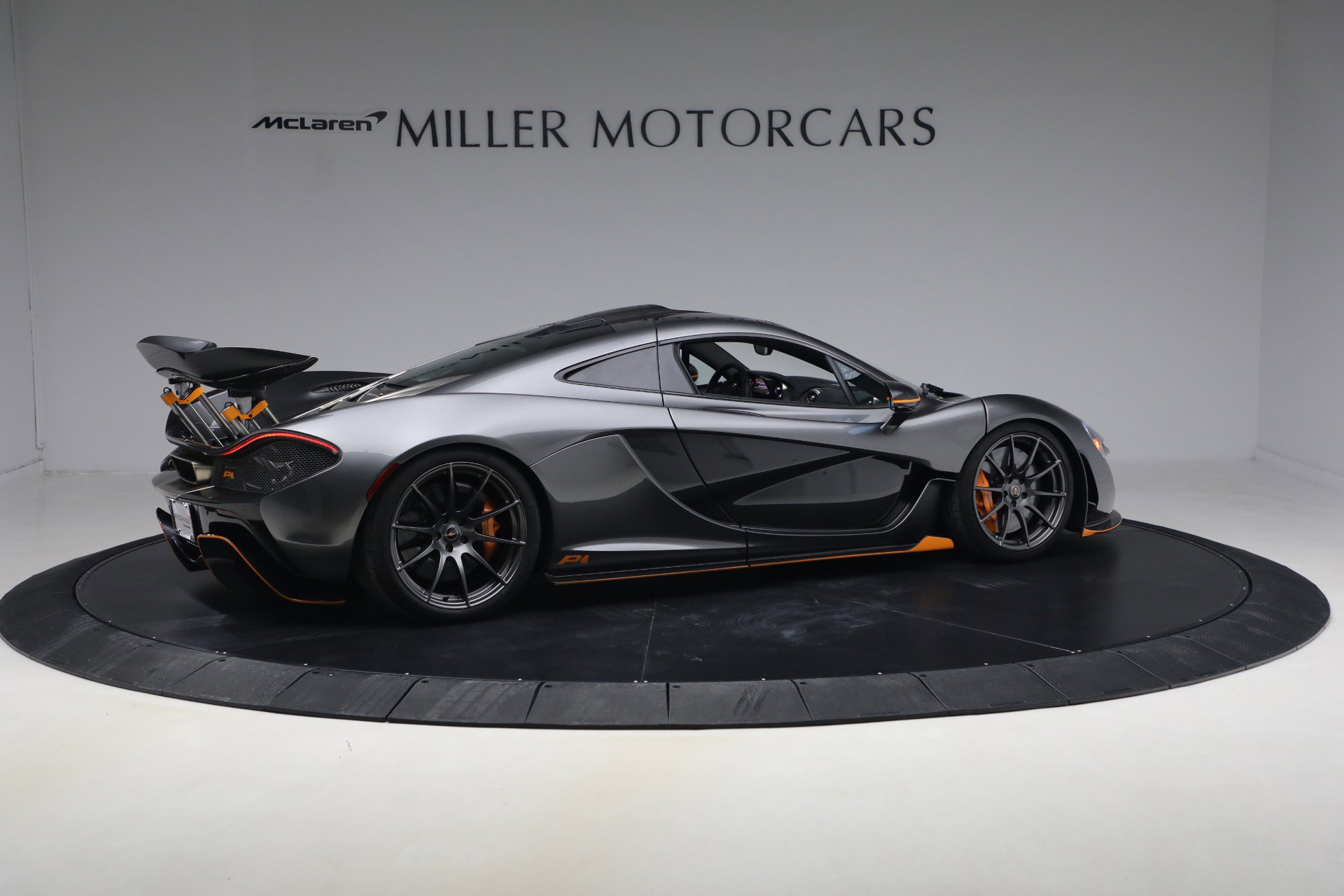 Used 2014 McLaren P1 photo 8
