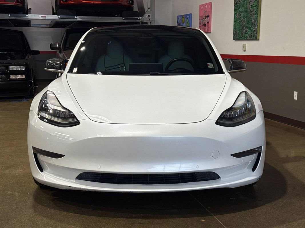 2020 Tesla Model 3 Performance