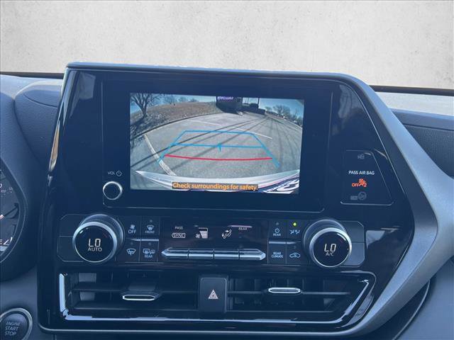 2025 Toyota Highlander LE