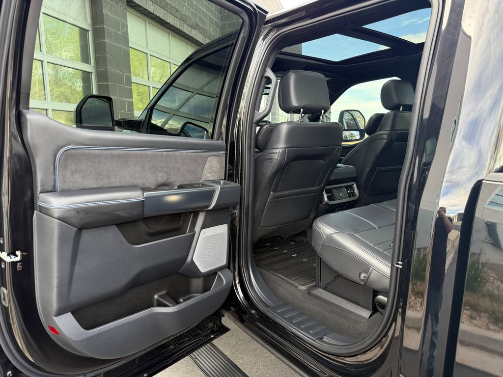 2025 Ford F350 Platinum