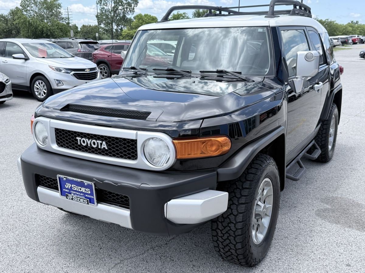 Used 2013 Toyota FJ Cruiser 4WD w/ Convenience Pkg