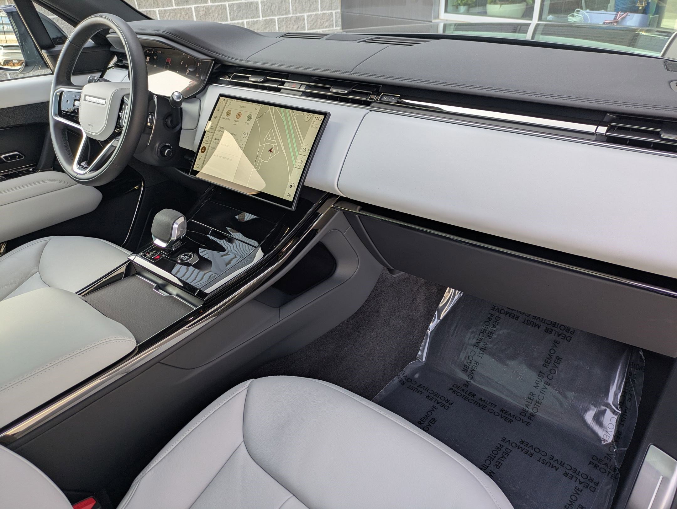 2025 Land Rover Range Rover Sport S