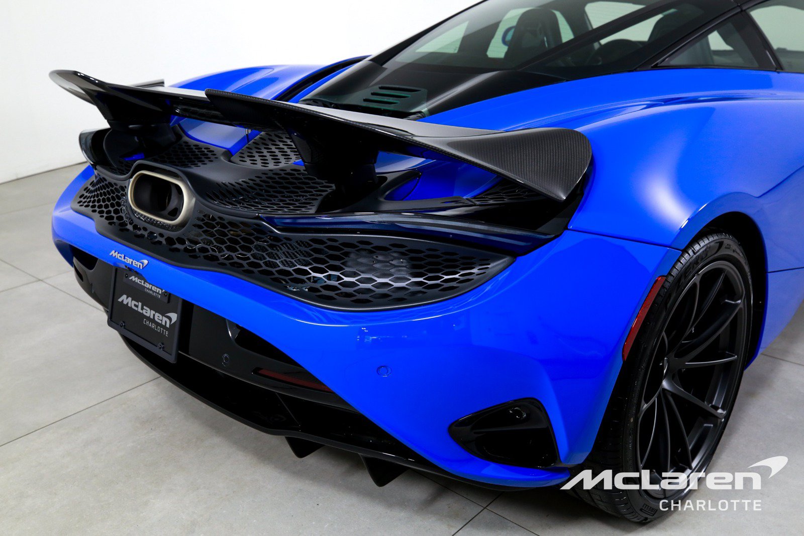New 2027 McLaren 750S photo 32