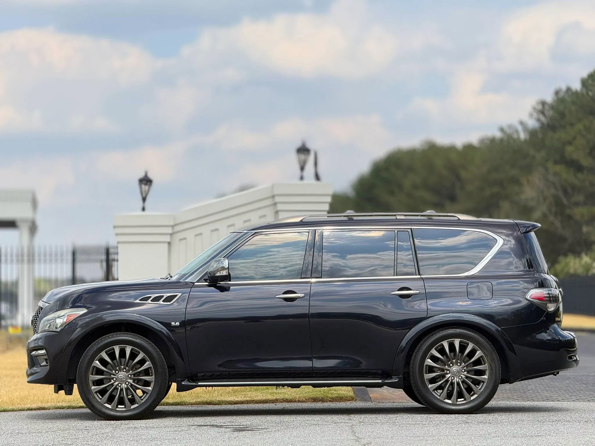2016 INFINITI Qx80 Limited
