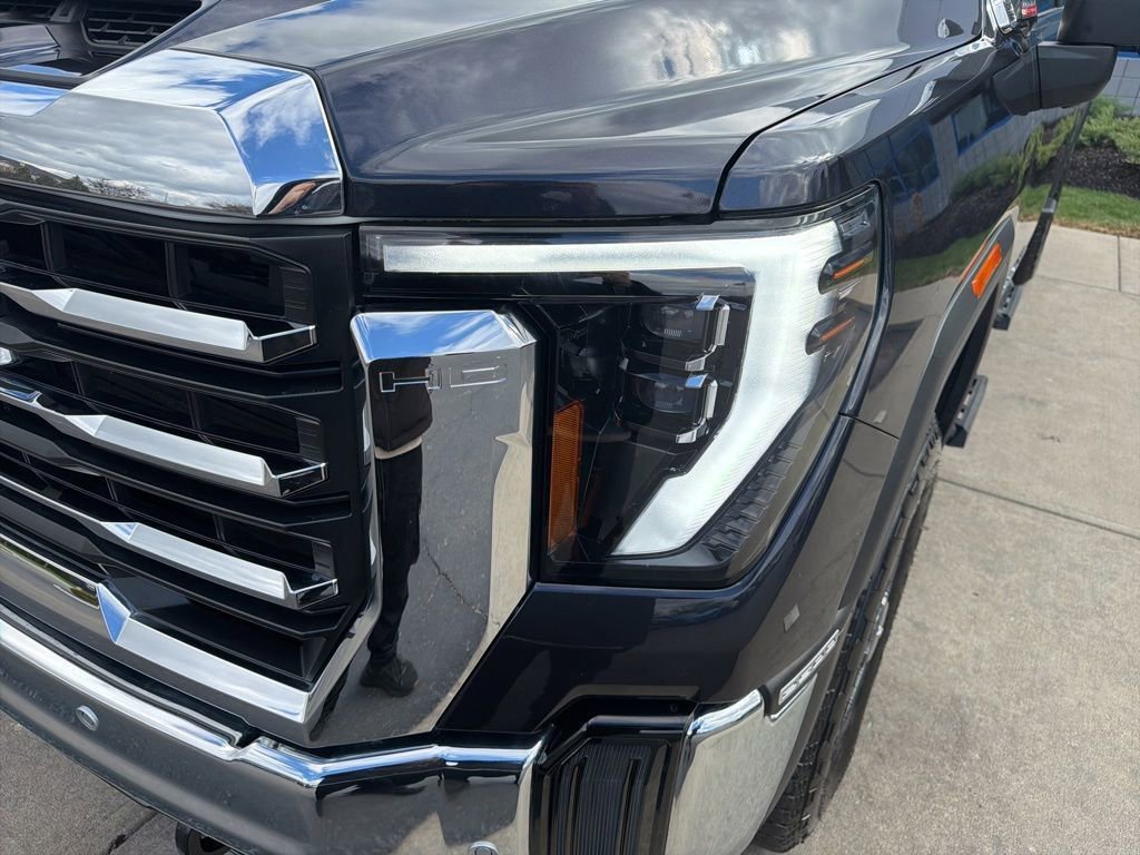 2025 GMC Sierra 2500 SLT