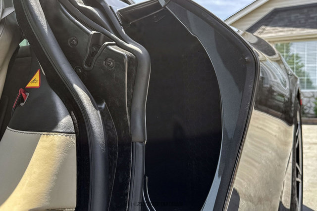 Used 2018 McLaren 720S Luxury photo 30