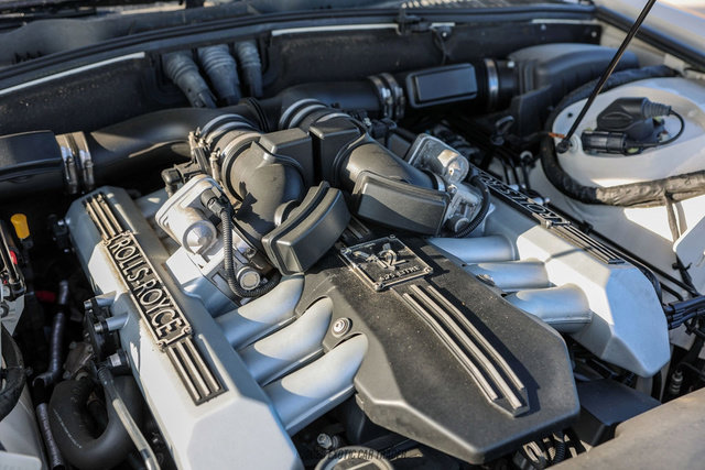 2012 Rolls-Royce Phantom Sedan