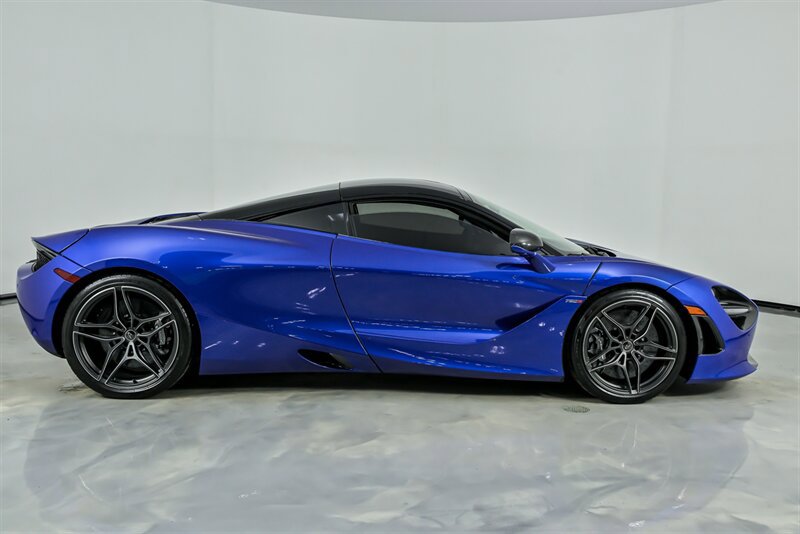 Used 2019 McLaren 720S Performance photo 14