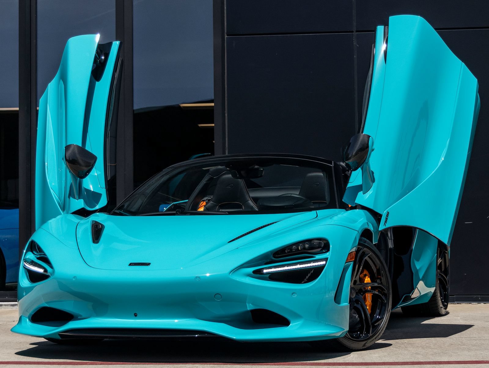 Used 2027 McLaren 750S Spider 2