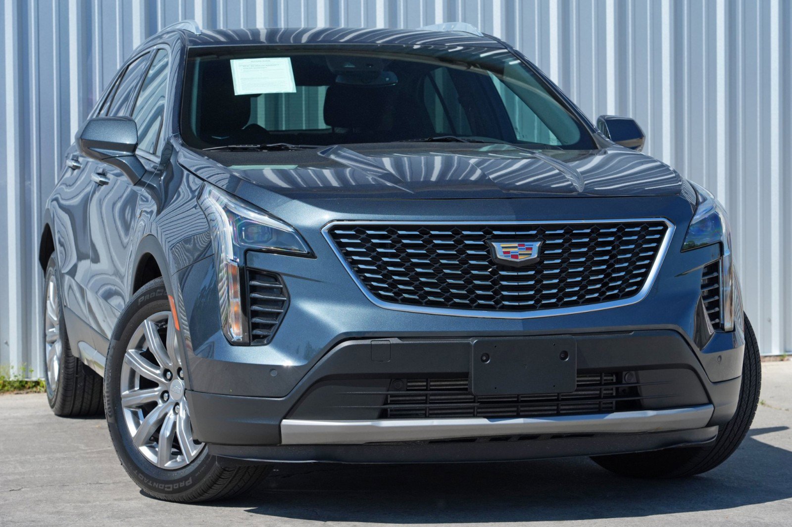 2020 Cadillac XT4 Premium Luxury