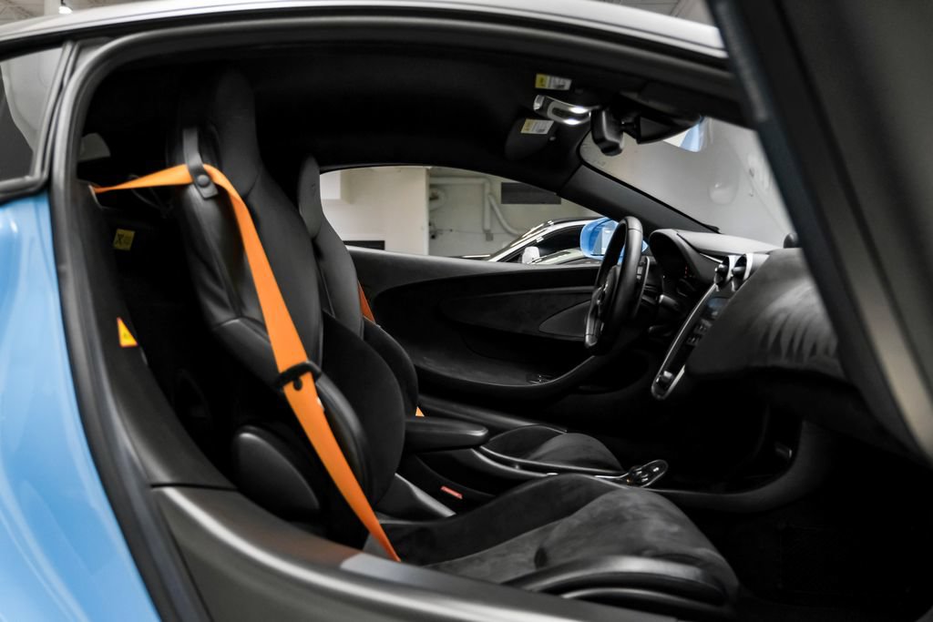 Used 2019 McLaren 600LT photo 30