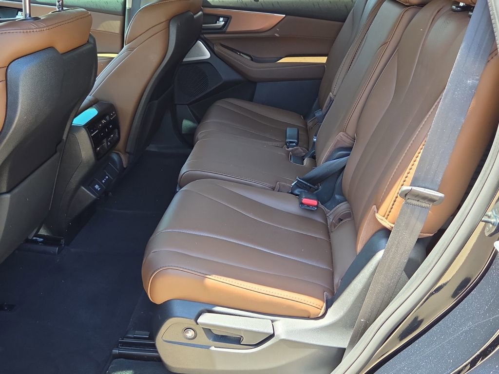 2025 Acura MDX w/ Technology Package