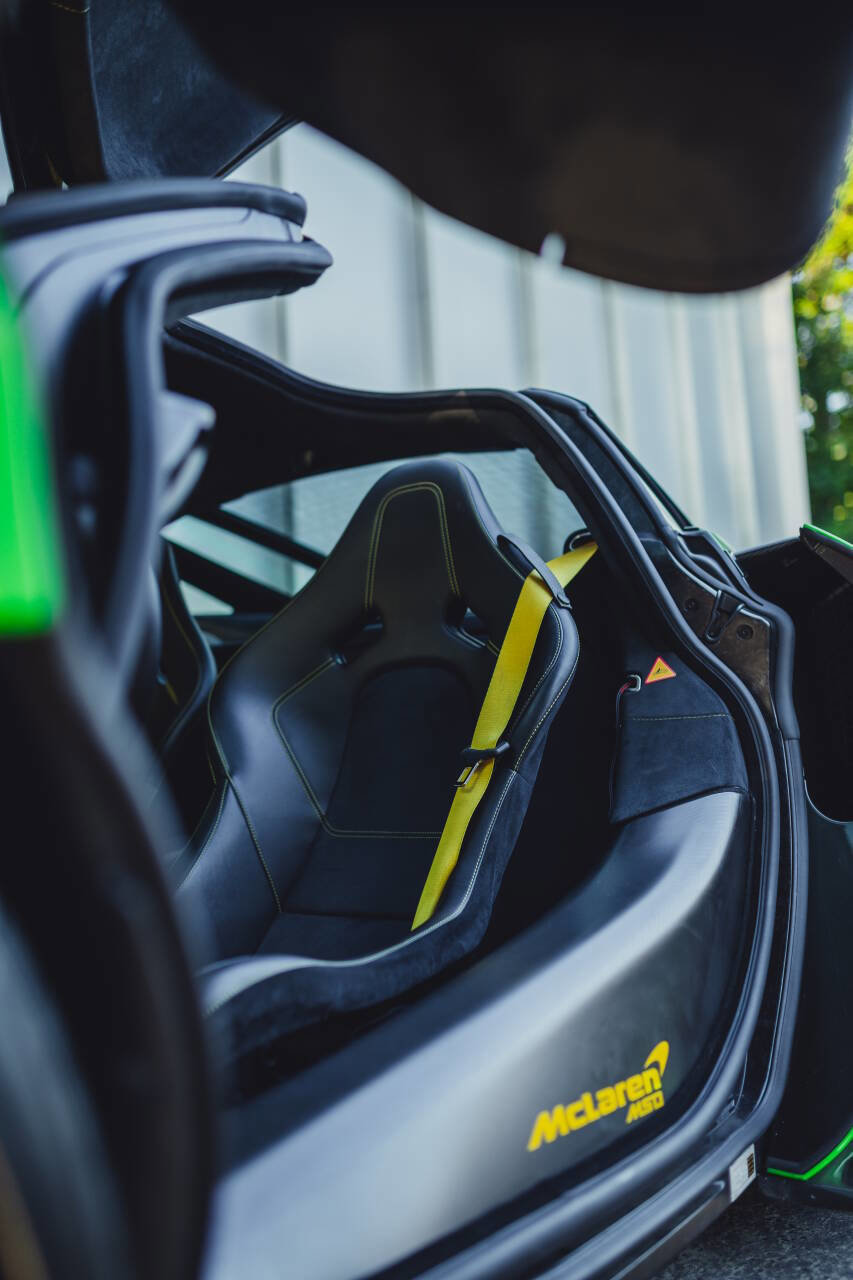 Used 2018 McLaren 720S Performance photo 37