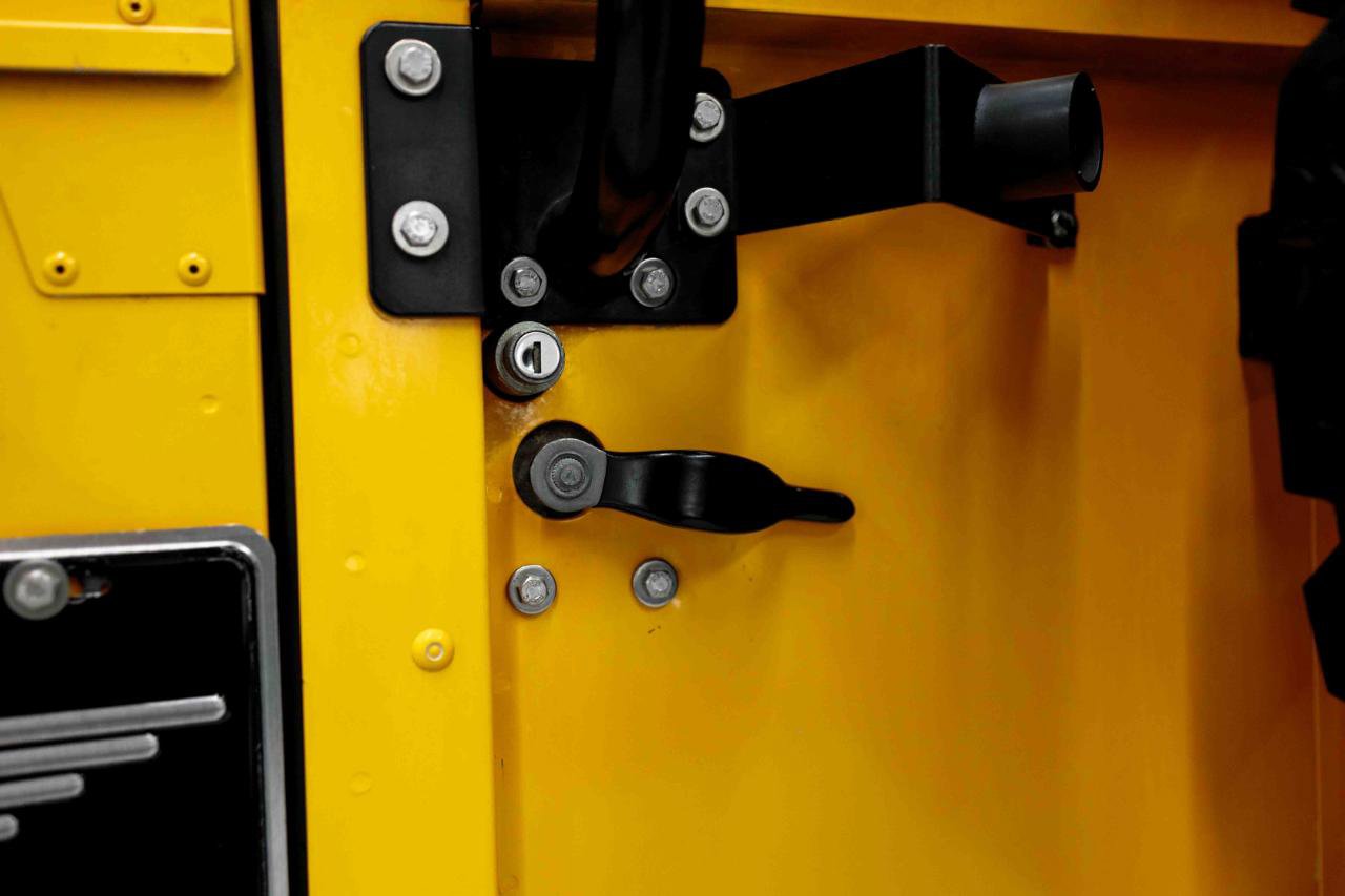 1997 Land Rover Defender 90