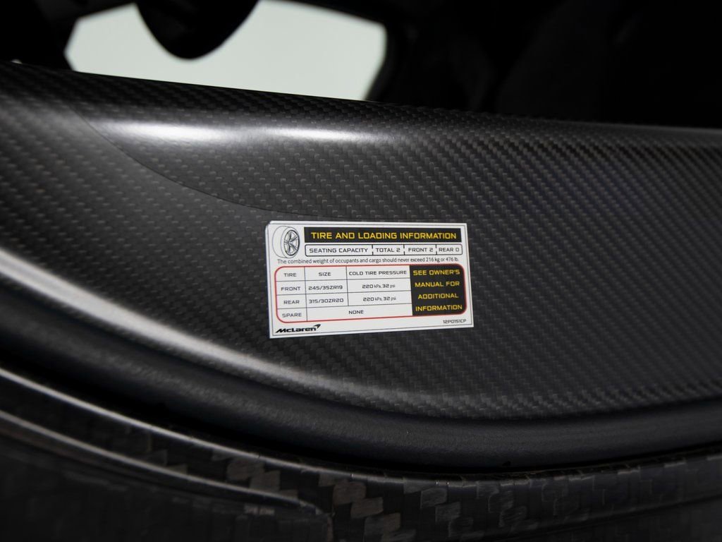 Used 2015 McLaren P1 photo 25