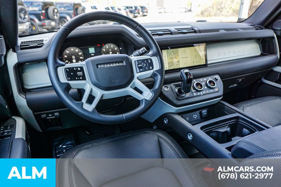 2024 Land Rover Defender 90 X-Dynamic SE