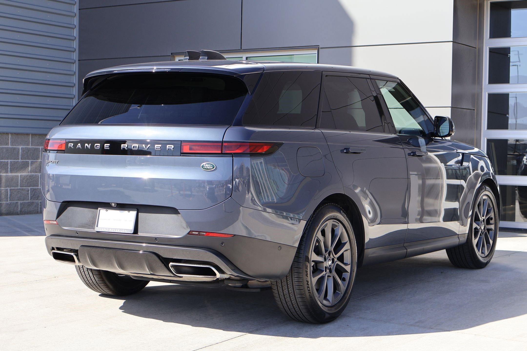 2023 Land Rover Range Rover Sport SE