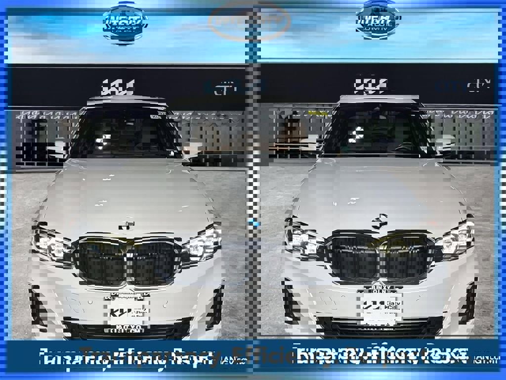 2023 BMW 330i xDrive Sedan