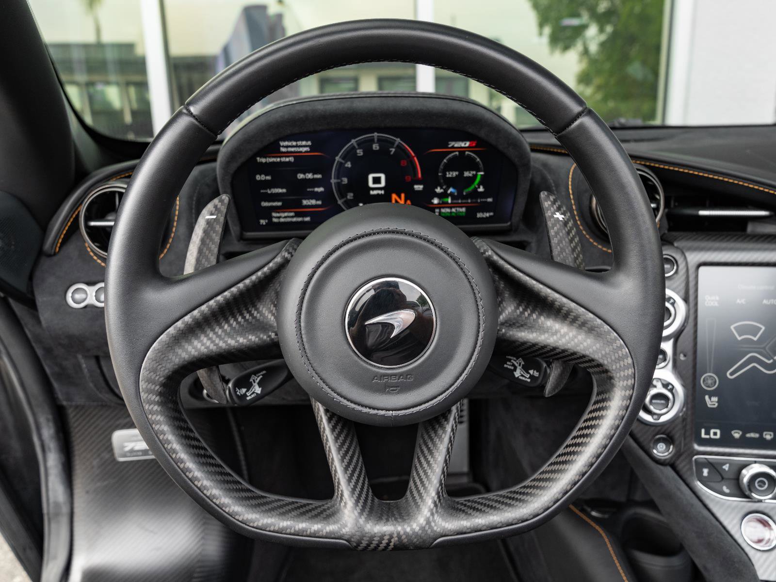 Used 2020 McLaren 720S Luxury photo 14