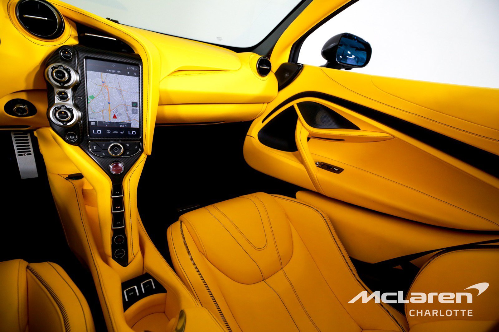Used 2022 McLaren 720S Spider photo 17