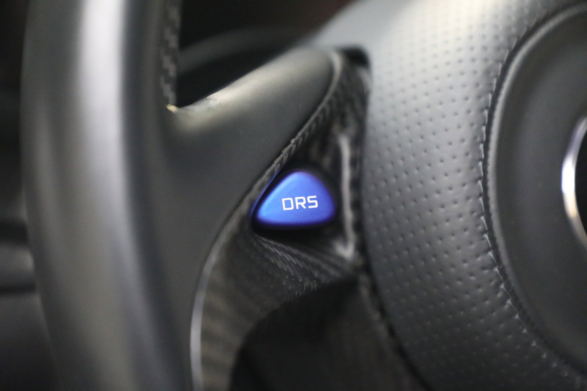 Used 2015 McLaren P1 photo 29