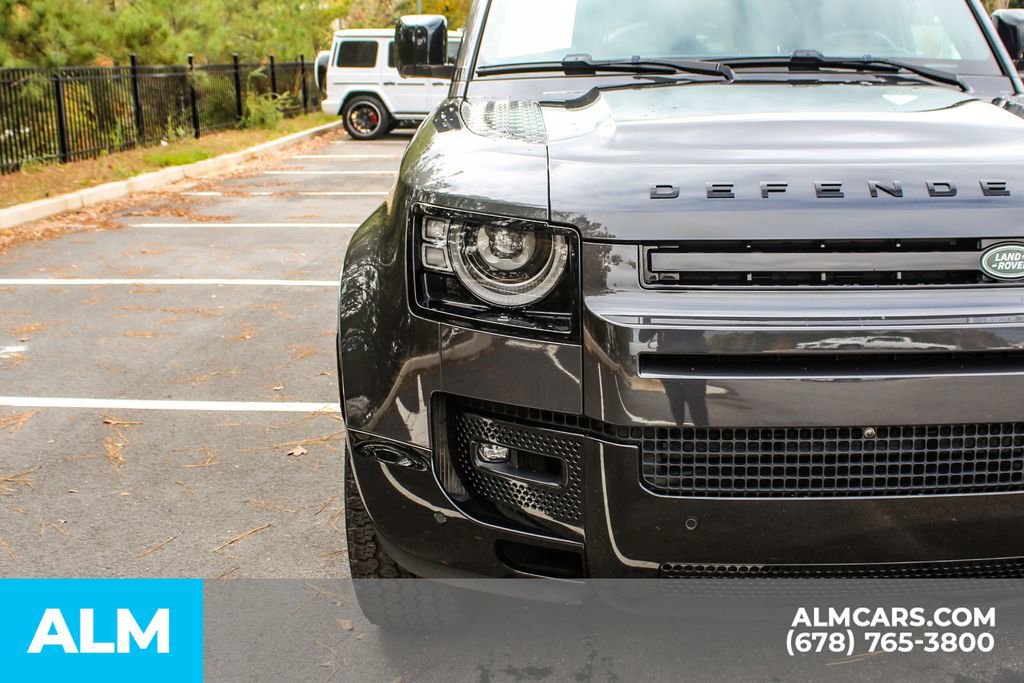 2024 Land Rover Defender 110 X-Dynamic SE